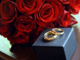 Scegliere le fedi matrimoniali