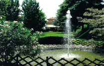 Giardino con fontana della location Ristorante Canova
