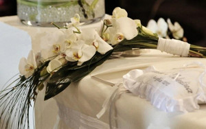 Bouquet bianco di orchidee bianche - Aliante Allestimenti