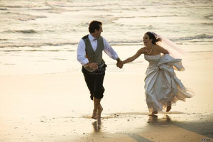 Sposi al mare in viaggio di nozze - Cerimonie D'Incanto Wedding & Events Planner