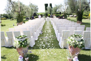 Celebrazione del matrimonio civile nel giardino di Villa Sant'Elia