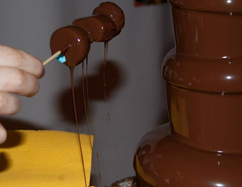 Fontana di cioccolato con marshmallow - Mr Udy Italia