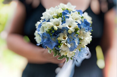 Bouquet di nozze sui toni del blu