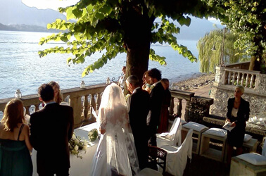 Cerimonia di matrimonio in terrazza vista lago