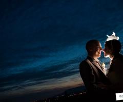 Foto sposi al tramonto - Qualcosa di Blu