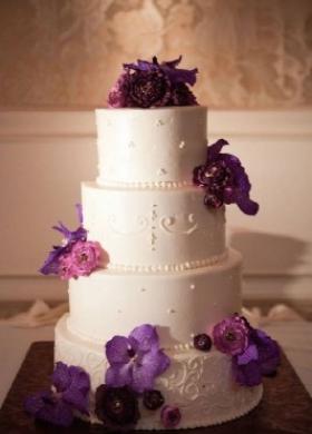 wedding cake con orchidea vanda e ranuncoli