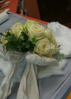 Bouquet di rose bianche - Fioridea di Becucci Claudia