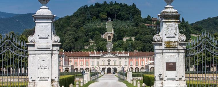 l'ingresso alla villa