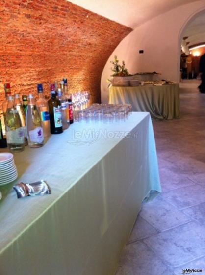 Open bar in cantina - Villa Airaghi