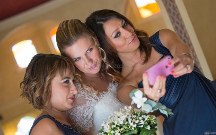 Foto Video Astuto - Selfie con la sposa