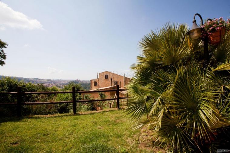 Torre di Renda - Veduta dal giardino