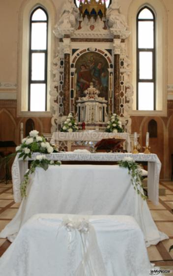 Addobbo floreale chiesa