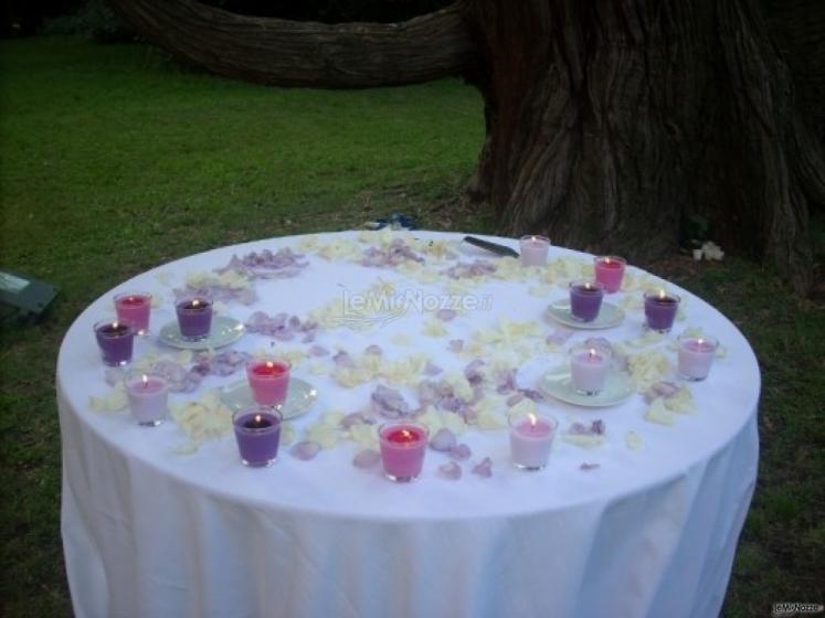 Decoro dei tavoli del banchetto di nozze