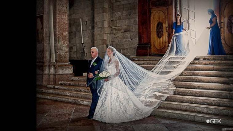 Photogek Fenaroli - Servizio fotografico entrata della sposa in chiesa