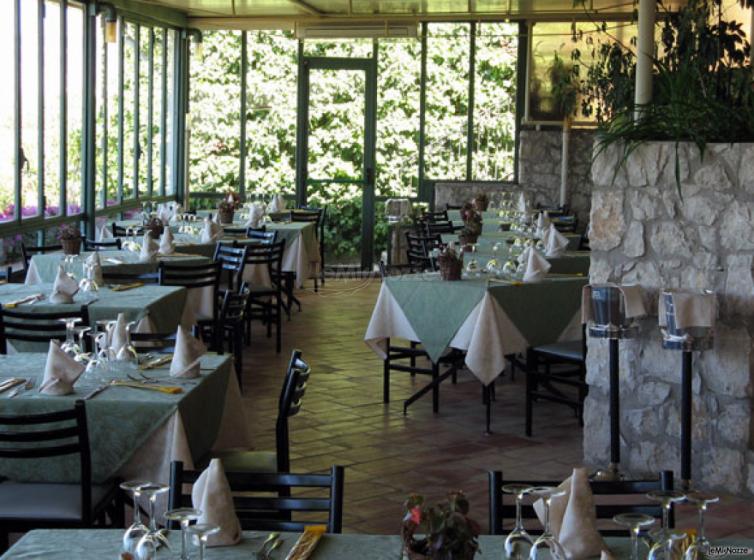 Sala ristorante della location di matrimonio