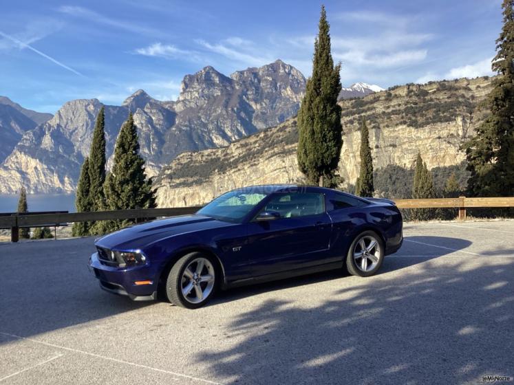 Mustang Wedding - Ford Mustang GT