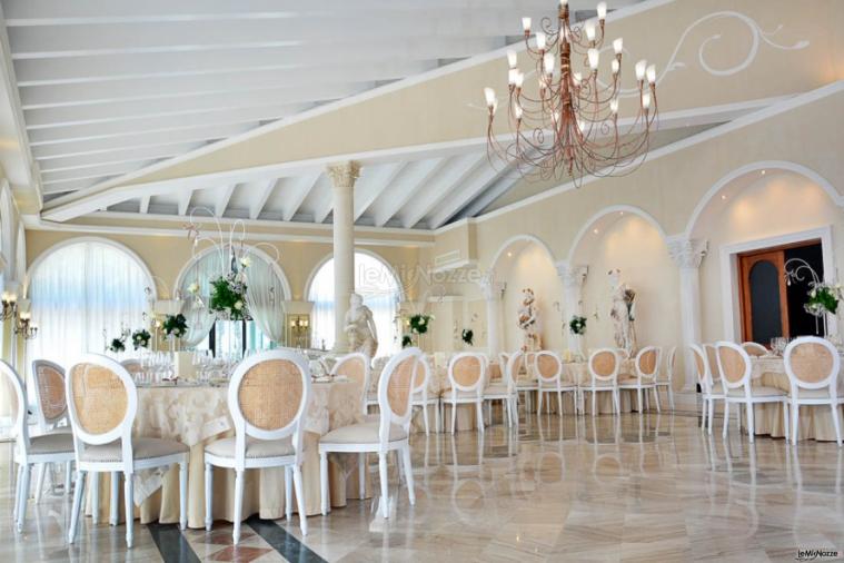 Villa Madama - La Sala Raffaello per il ricevimento di nozze di classe