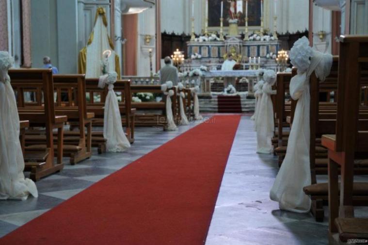 Addobbi per la chiesa de I Giardini del Sole a Trecastagni (Catania)