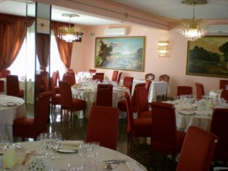 Sala del ristorante Il Cavaliere a Paderno Dugnano (Milano)