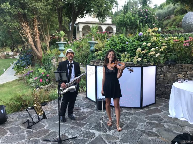 Sorrisi Eventi - Sax e Violino & Dj set per il tuo evento