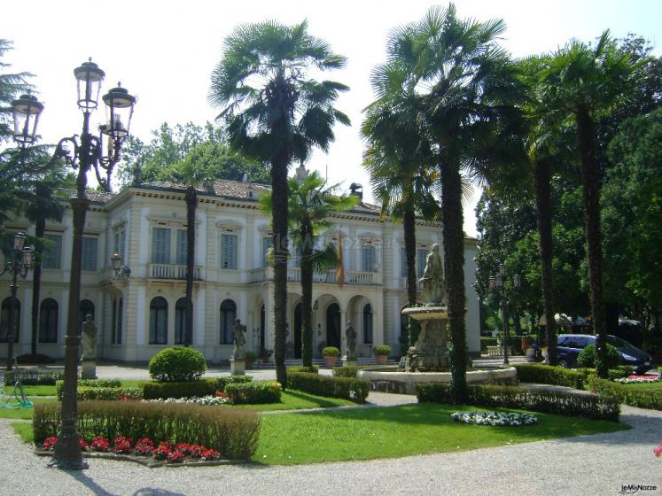 Facciata del Villa Ducale Hotel & Ristorante.