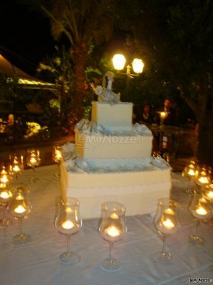 Torta nuziale di Valentino Catering, servizio catering a Palazzolo Acreide (Siracusa)