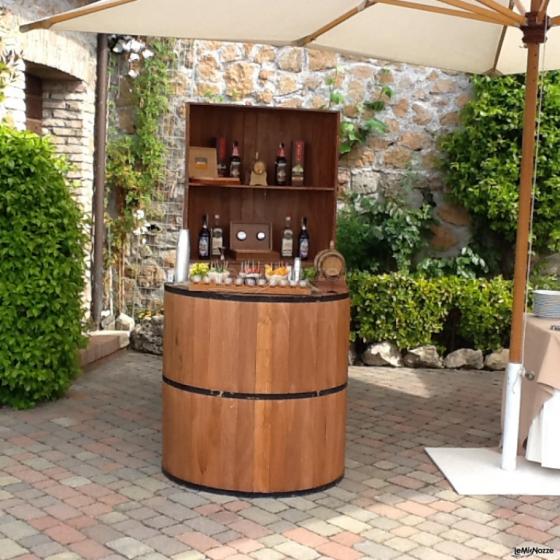 Rum Corner - Botti con mostra bottiglie