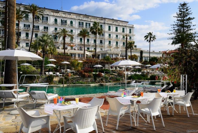 Royal Hotel Sanremo - Gli aperitivi a bordo piscina