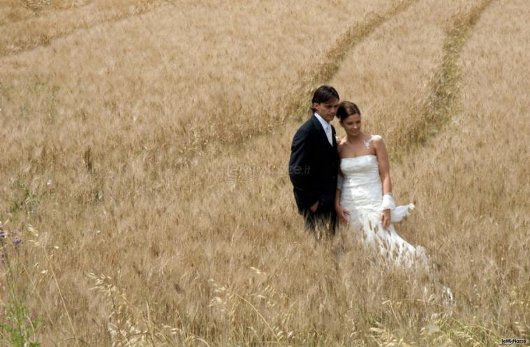 Non può mancare la foto nel campo di grano!