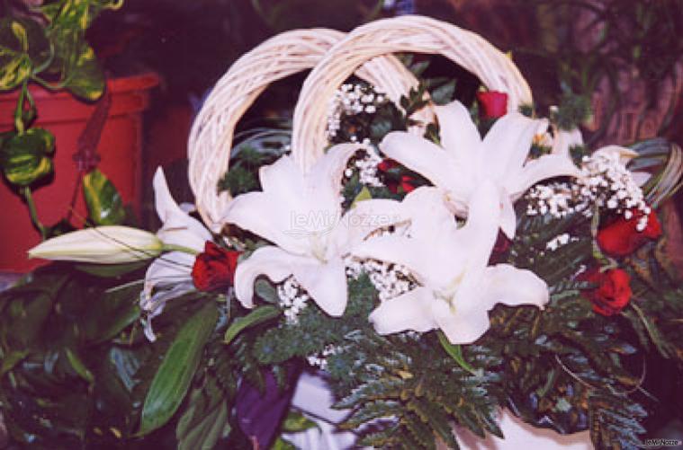 Addobbo con lilium per chiesa