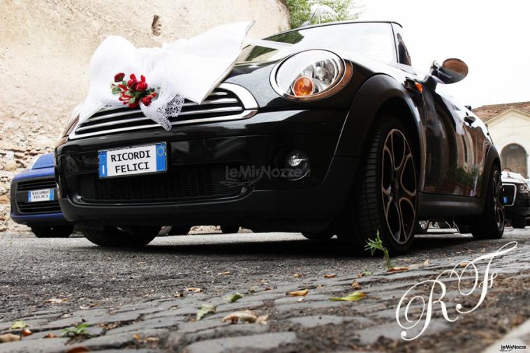 Ricordi Felici - Scatto fotografico dell'auto per il matrimonio