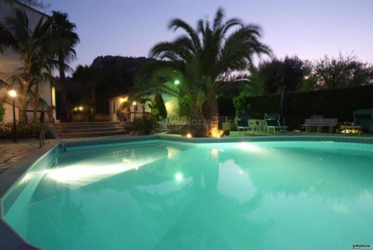 La piscina dell'agriturismo La Perciata a Siracusa