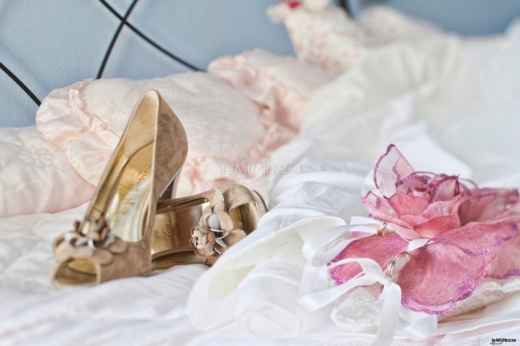 GreenPhotoVideo - Dettaglio foto abito e accessori sposa