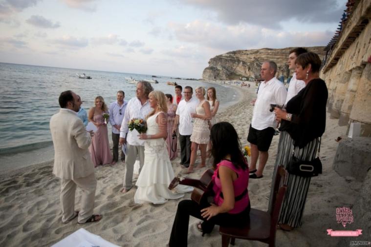 La cerimonia simbolica in spiaggia - Calabria Wedding