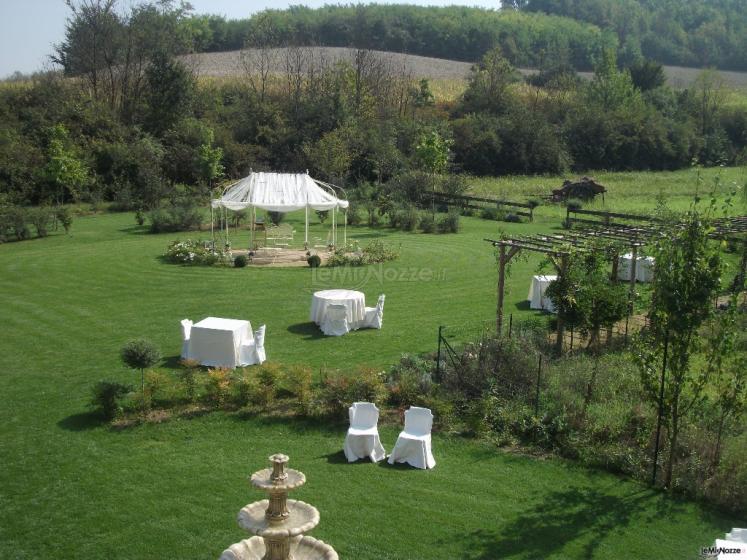 Parco del ristorante per matrimoni nel Monferrato
