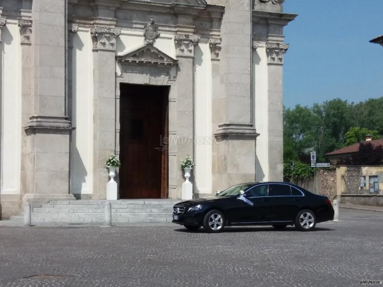 Planet Car - Il noleggio di auto di lusso per il matrimonio a Bergamo