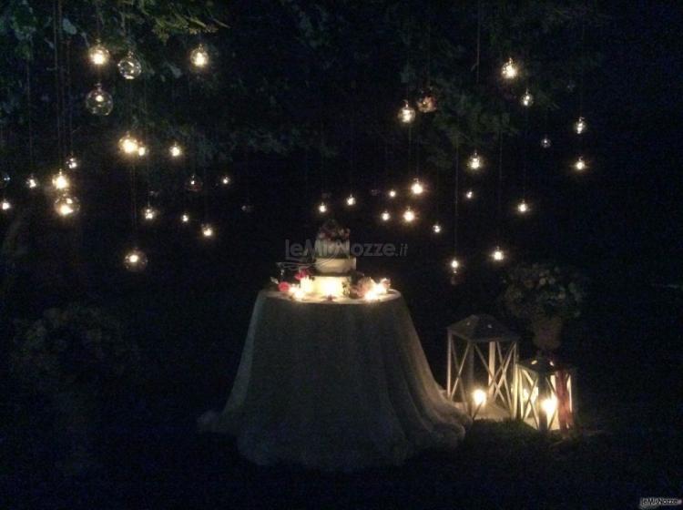 Giardini della Insugherata - La torta nuziale con le lanterne