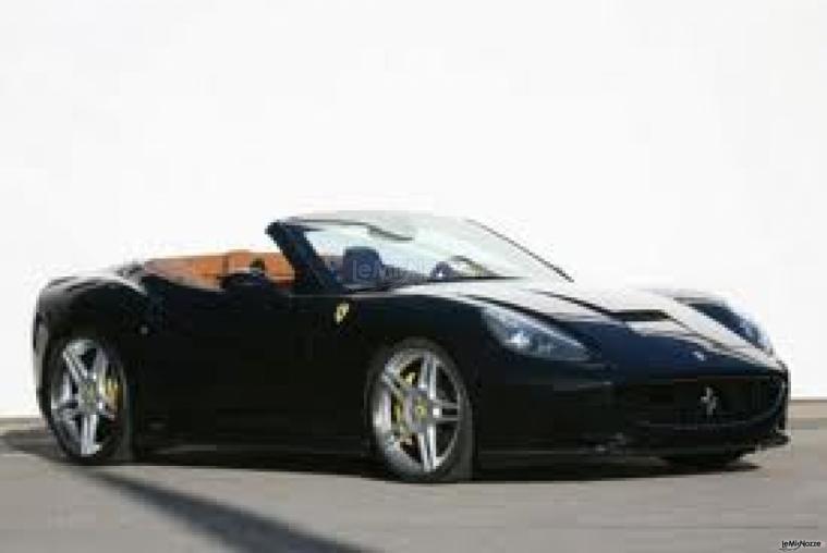 Ferrari California - Renting Solutions