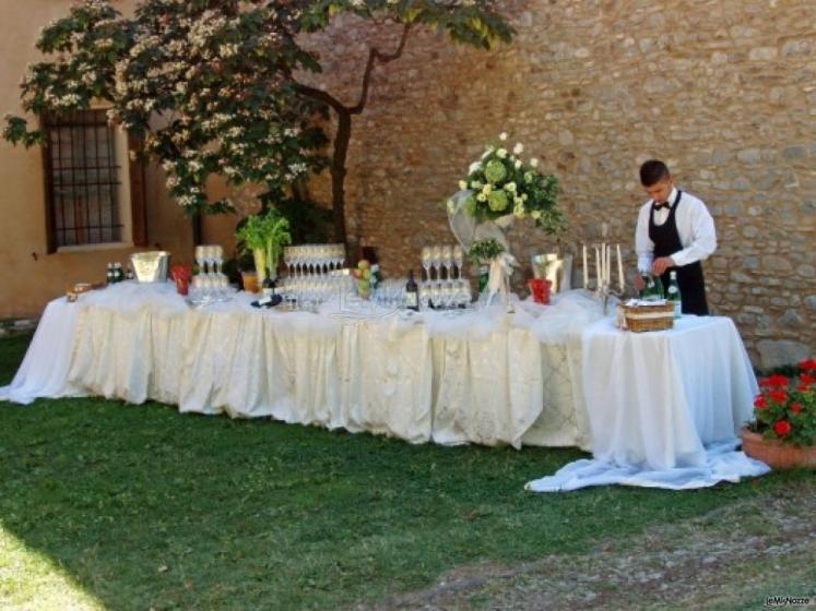 Tavoli per il buffet di nozze