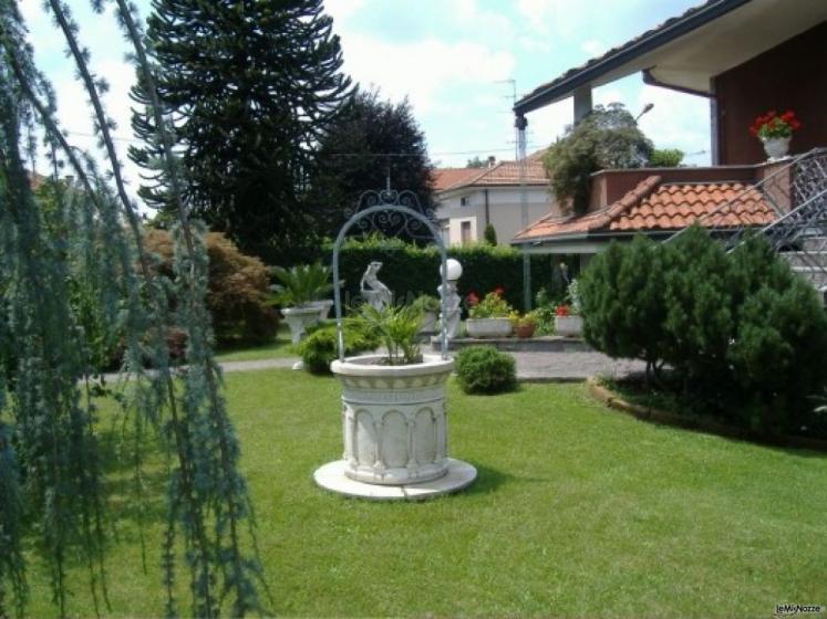 Parco della villa per ricevimenti di nozze