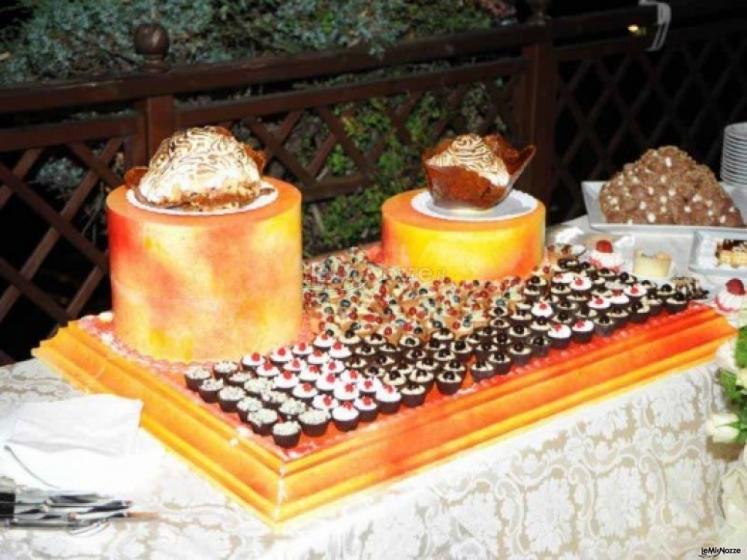 Particolare del buffet dei dolci per il matrimonio