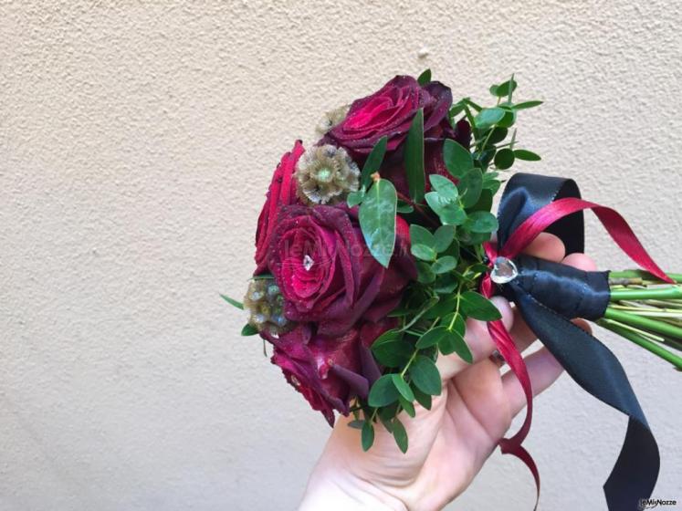 Lilla Floral Design - Black and red bouquet