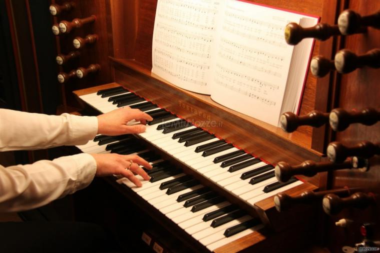 Organista e Pianista Alfredo - Musica per il matrimonio a Parma