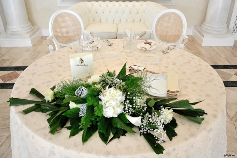 Villa Madama - La decorazione floreale del tavolo degli sposi