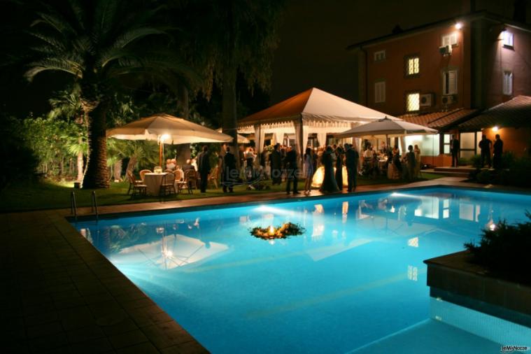 Ricevimento di matrimonio a bordo piscina - Villa Aldobrandeschi