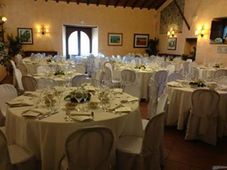 Sala interna per ricevimento di matrimonio presso Castiglione di Sicilia (Catania)