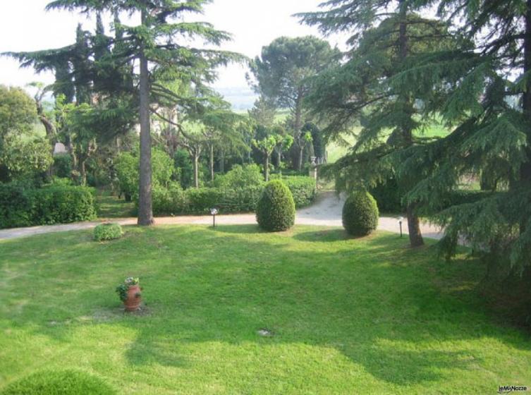 Il grazioso giardino di Villa Claterna
