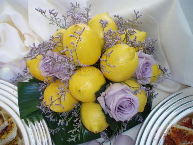 Allestimento con limoni - Roberta fiori Viverone