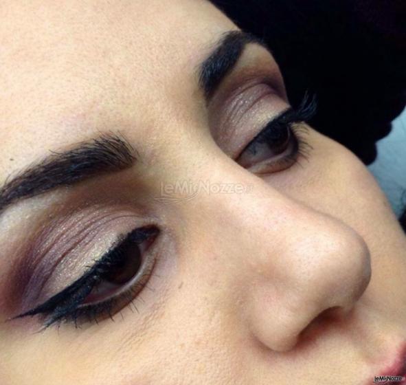 Carlotta Podda - Trucco sposa con eyeliner allungato