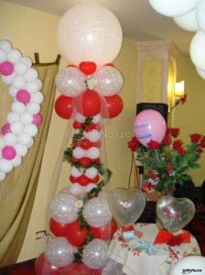 Palloncini colorati per le nozze